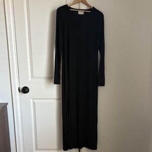 Universal Thread Classic Black Long Sleeve Dress